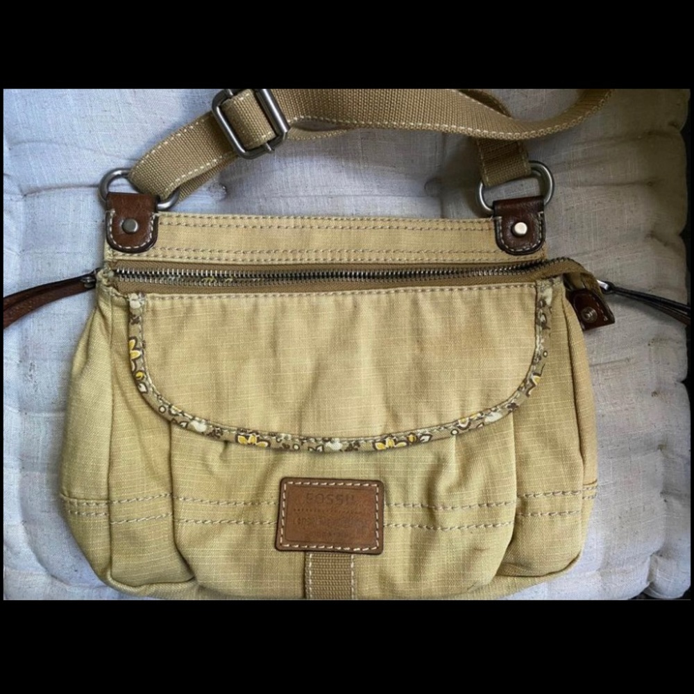 Fossil canvas shoulder bag